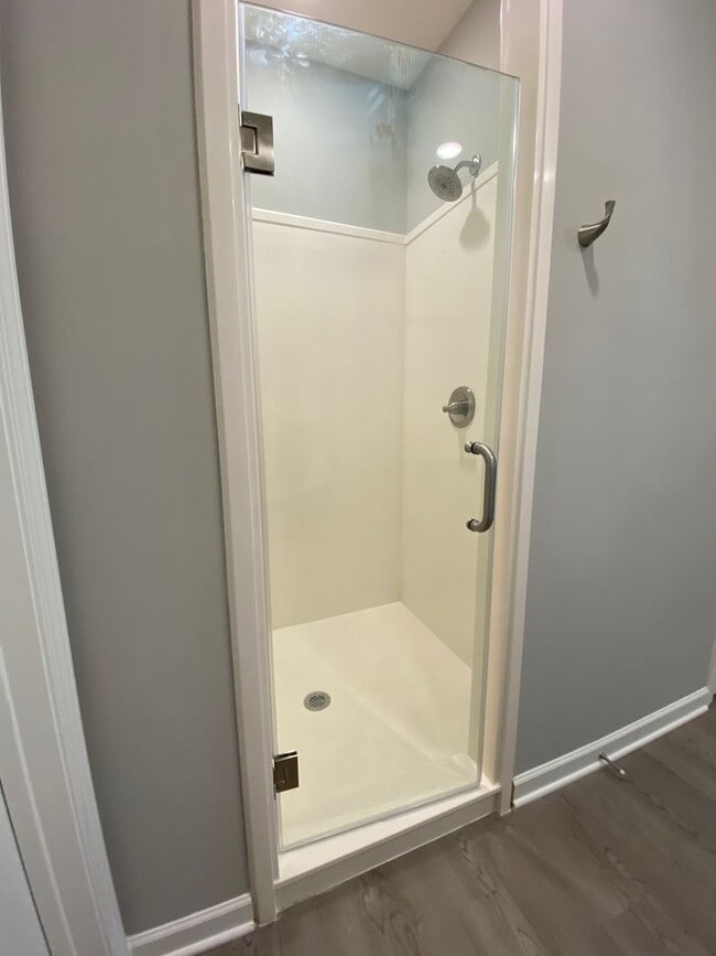 Building Photo - 4 bed, 2 bath home built in 2022 in Atoka w/ a move in Special