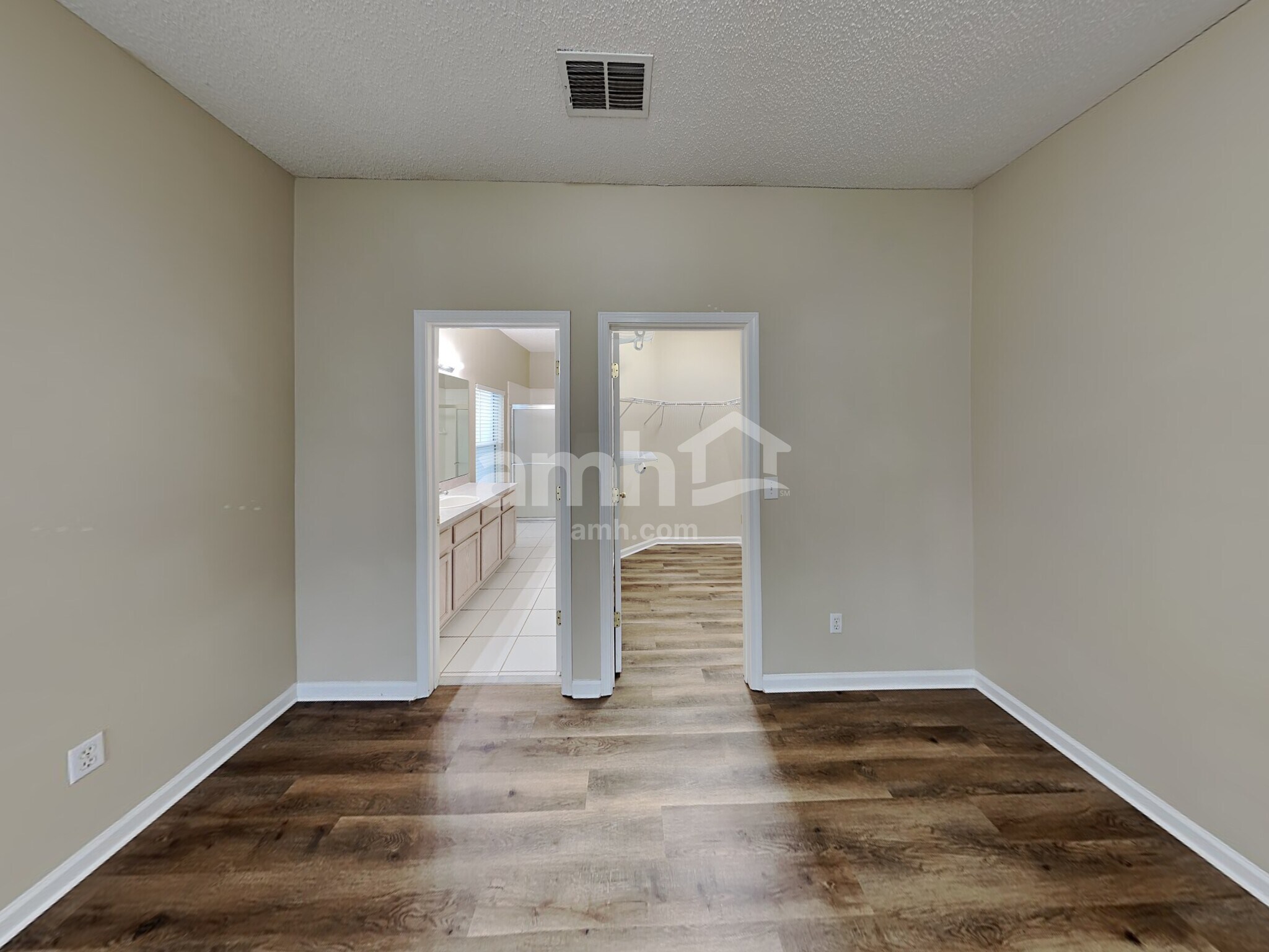 Building Photo - 3293 Abbeyfield Ln