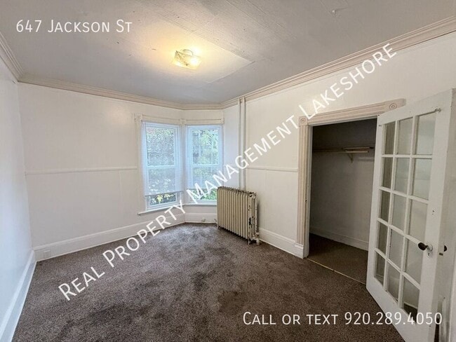 Building Photo - 647 Jackson St