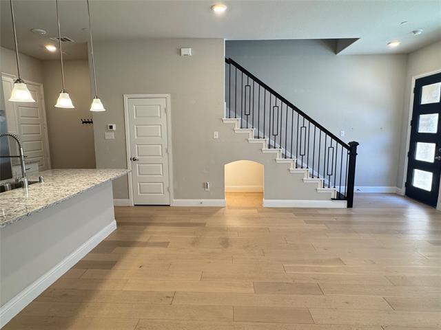 Building Photo - 4425 Benton Ln