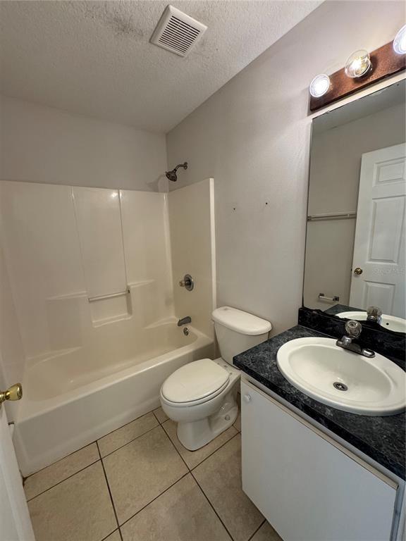 Building Photo - 12 Buffalo View Ln