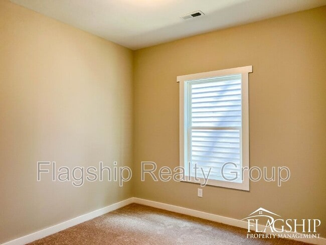 Building Photo - 1507 S Taylor St