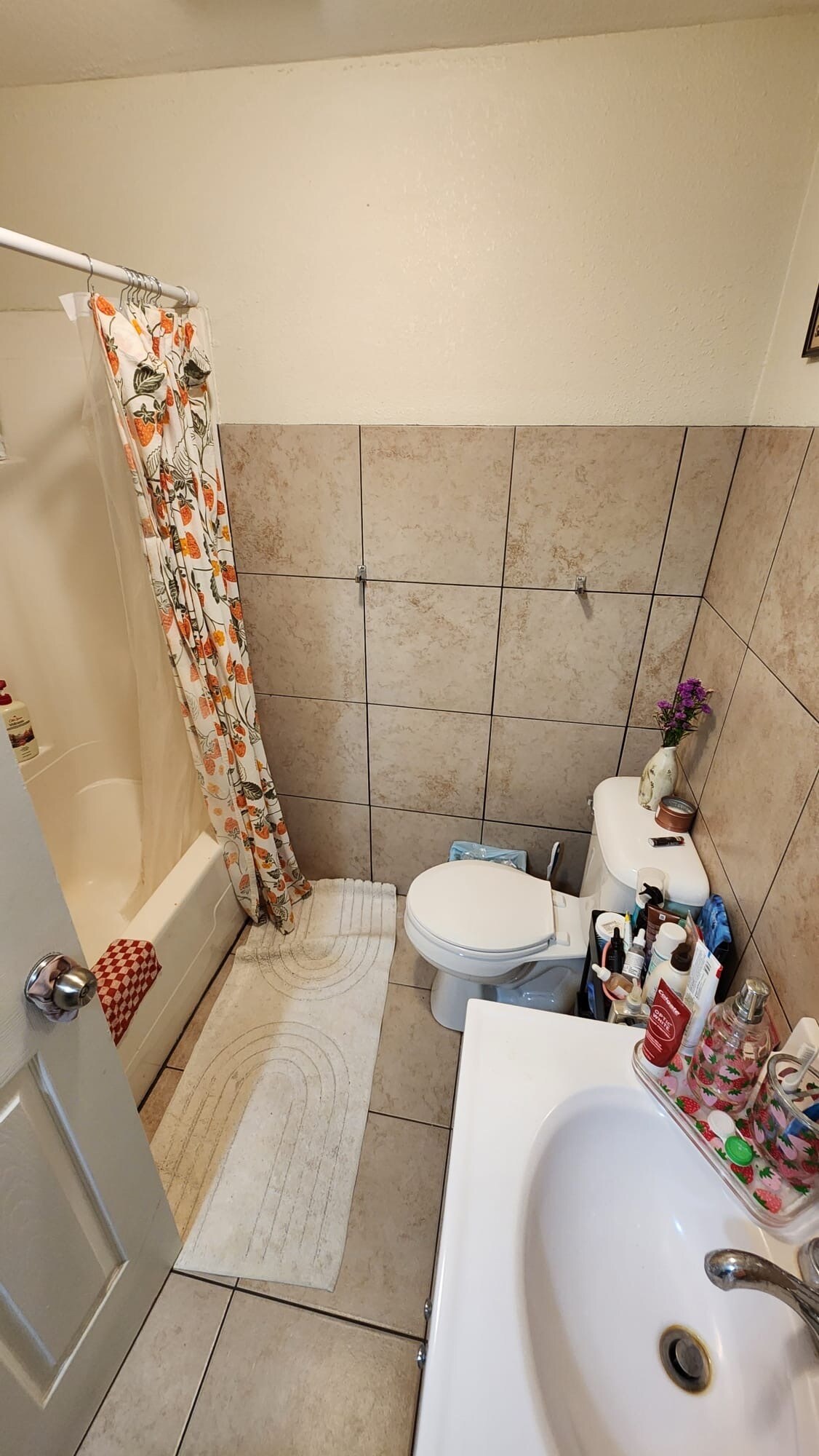 Building Photo - 1436 N Maplewood Ave