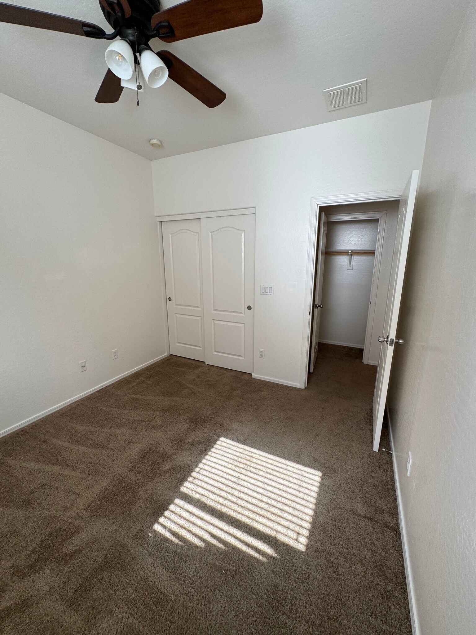 Building Photo - 17684 W Desert Bloom St