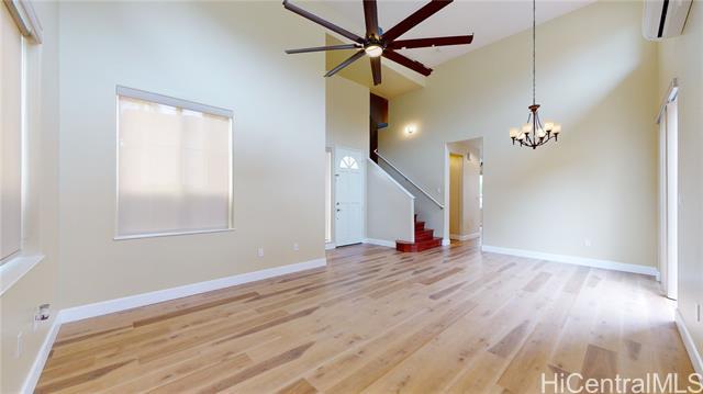 Building Photo - 91-1021-1021 Wahinoho St