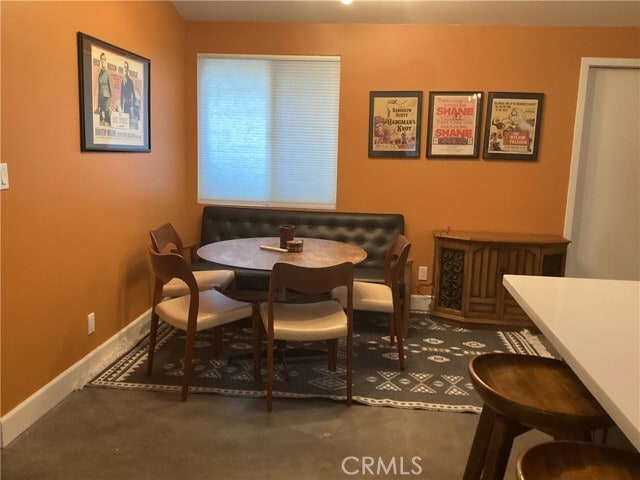 Building Photo - 233 Almon Dr