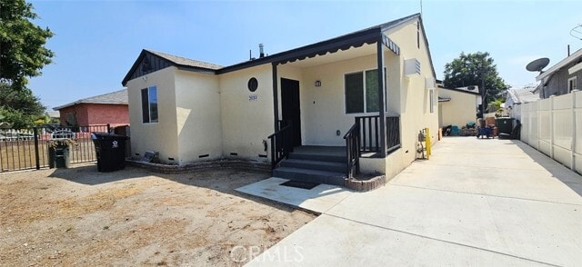 Primary Photo - 2030 E 77th St