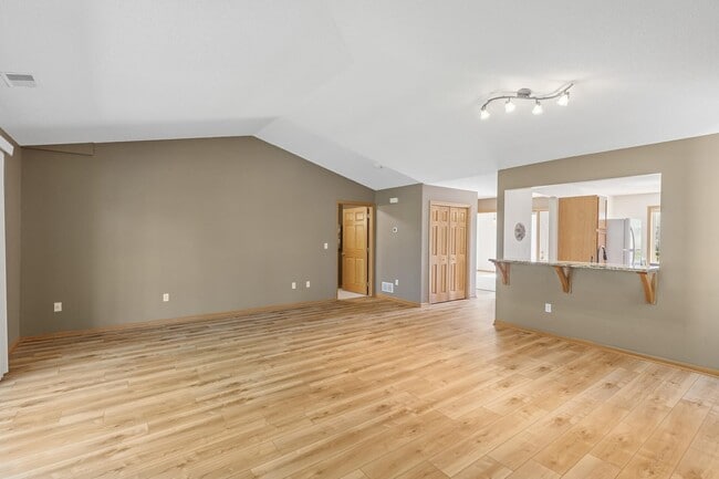 Building Photo - 220 Emerson Ave E