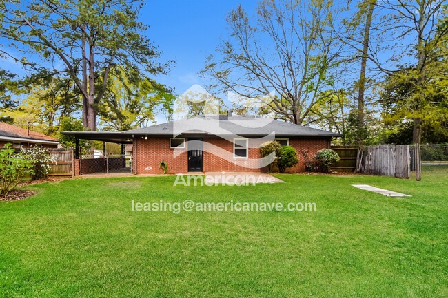 Building Photo - 3252 Willow Ln Dr