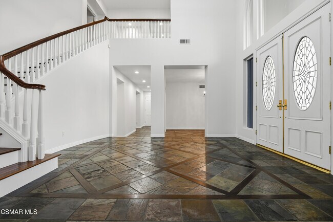 Building Photo - 25301 Prado De Los Arboles