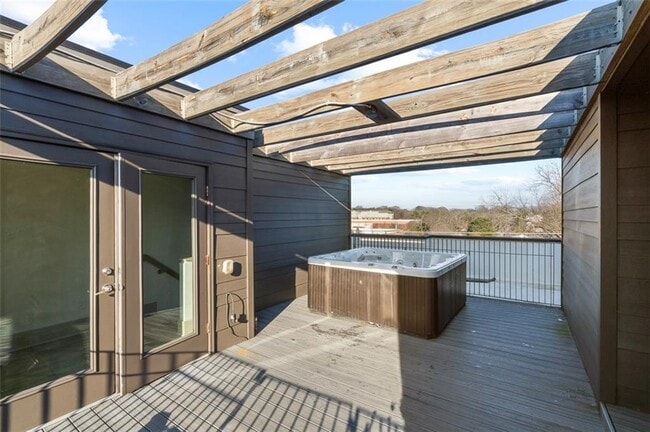 Building Photo - 63 Reynolds Square Ln