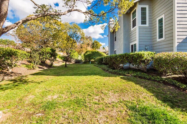 Building Photo - 3732 Lenox Ct