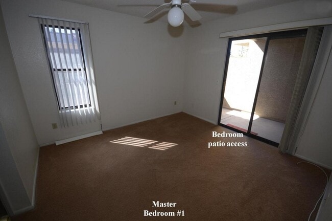 Building Photo - 850 S River Dr