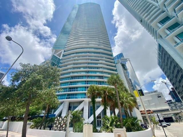 Building Photo - 888 Biscayne Blvd