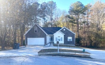 Building Photo - 1945 Grayson Oaks Ct