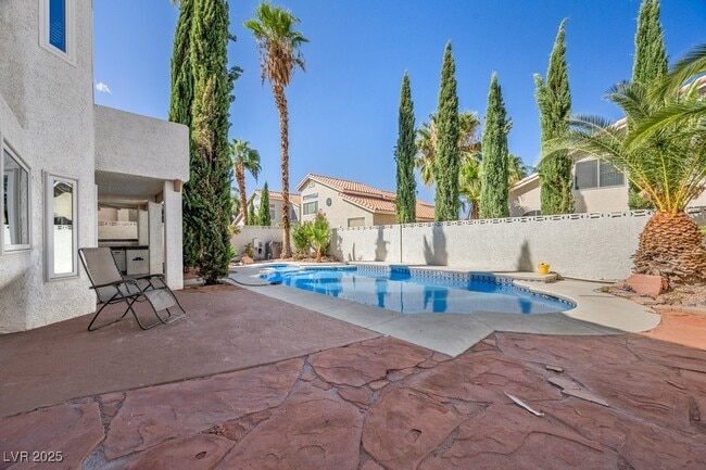 Building Photo - 8420 Haven Brook Ct