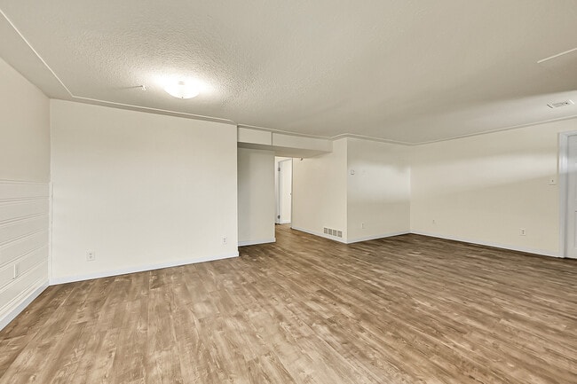 Building Photo - 6190 Wadsworth Blvd