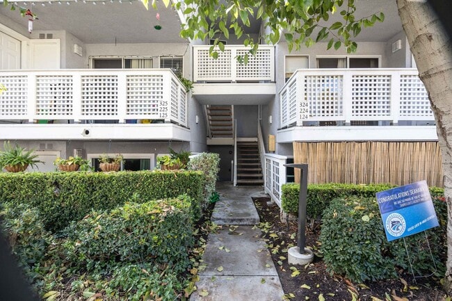 Building Photo - Harbor Walk - 2 Bed / 2 Bath