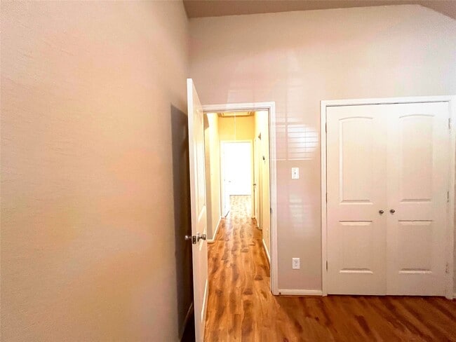 Building Photo - 20330 Pine Water Ln