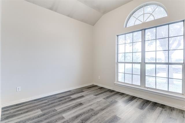 Building Photo - 2605 Silver Hill Dr