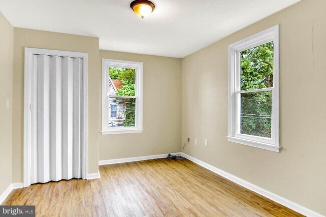 Building Photo - Charming 3 bedroom Home Located in CD East Schools Oberlin area