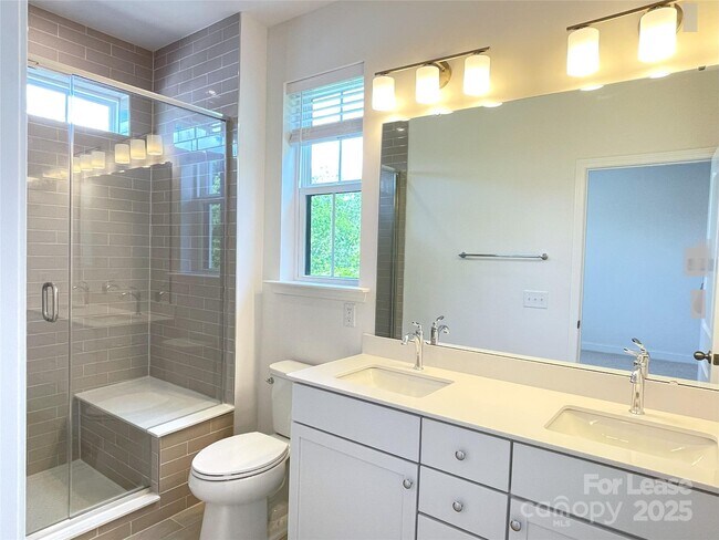 Building Photo - 5005 Layman Dr