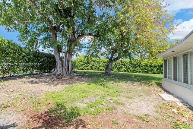 Building Photo - 7325 SW 98th Ct