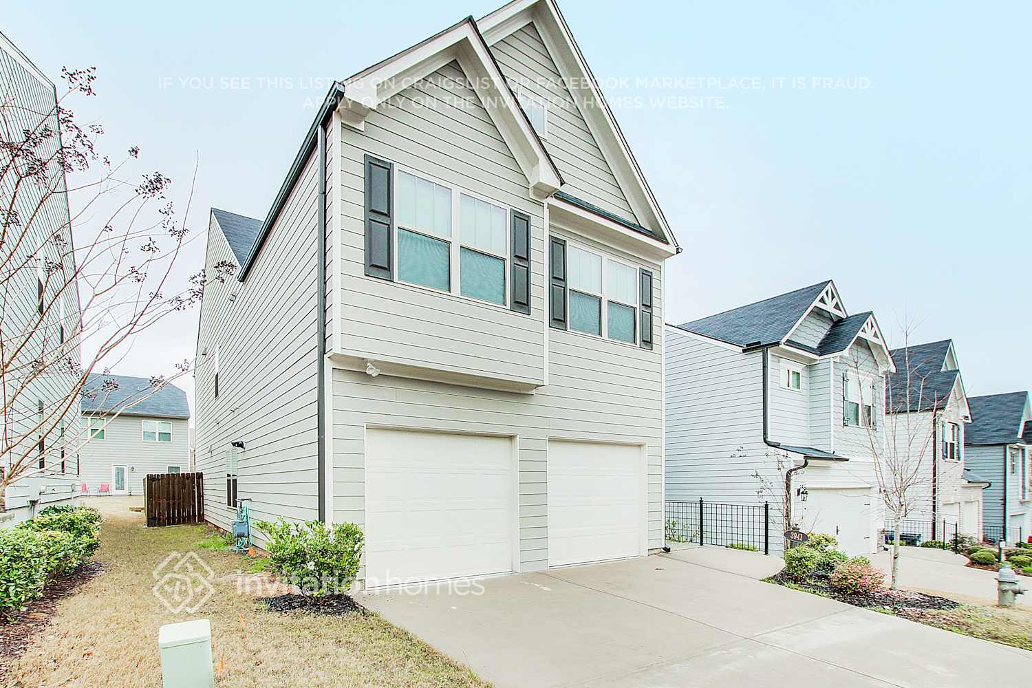 Building Photo - 3941 Lake Manor Way