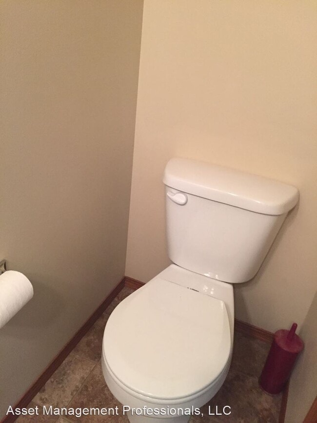 Building Photo - 710-714 Pebble Beach Rd