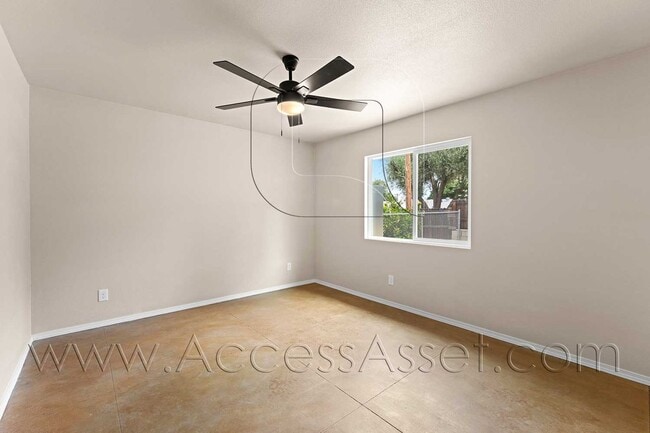 Building Photo - New Build Home with Solar in Lake Elsinore!