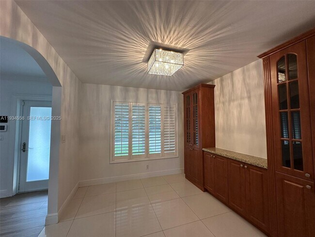 Building Photo - 7535 SW 117th St