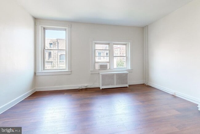Building Photo - 929 N Calvert St