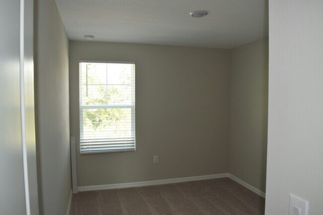 Building Photo - 17125 Blowfish Dr