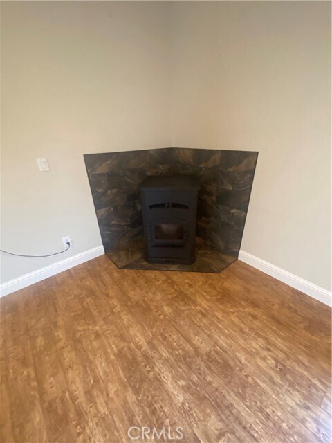 Building Photo - 21126 Yankee Valley Rd