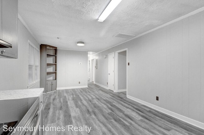 Building Photo - 3 br, 1 bath House - 178 Best Avenue