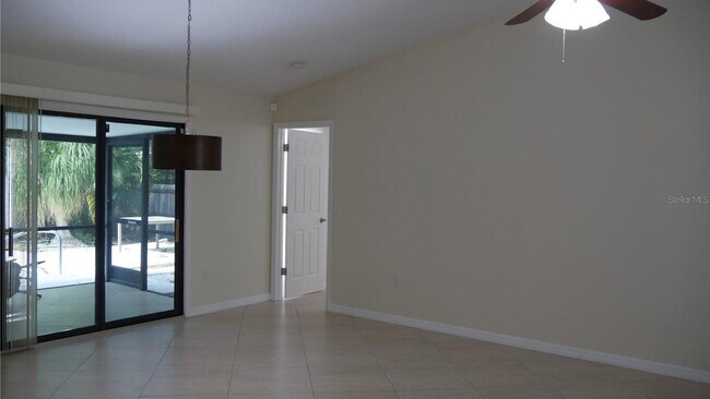 Building Photo - 3026 Vinson Ave