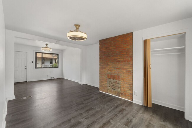 Building Photo - 414 N Euclid Ave