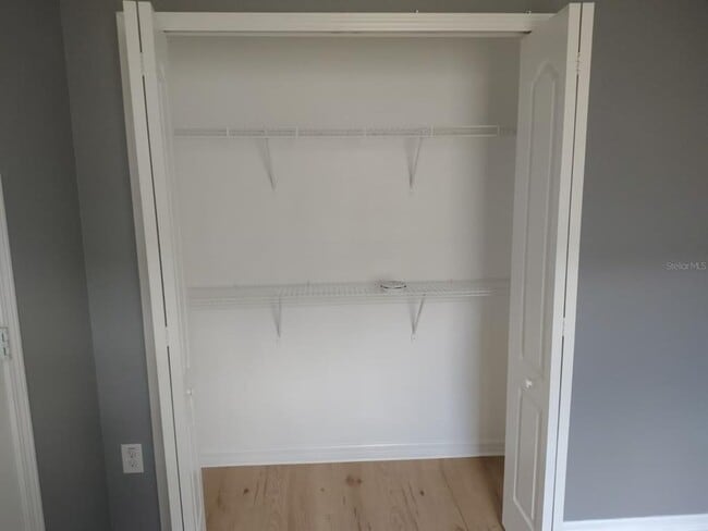 Building Photo - 2288 Grantham Ave