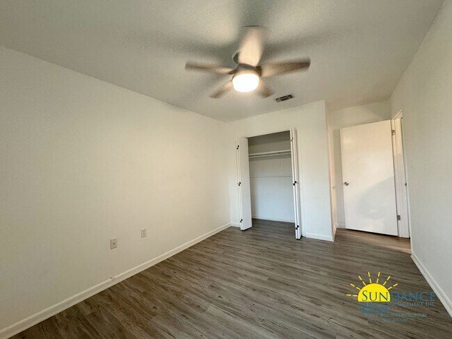 Building Photo - Stunning 4 Bedroom Overbrook Home with a Sparking Pool!