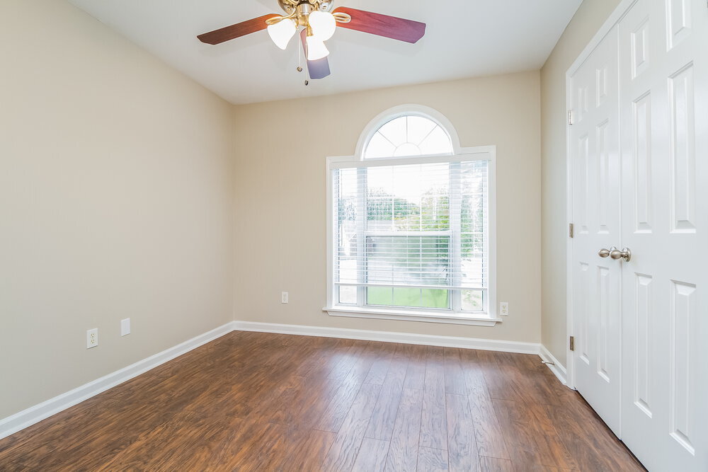 Building Photo - 403 Wildlife Ct