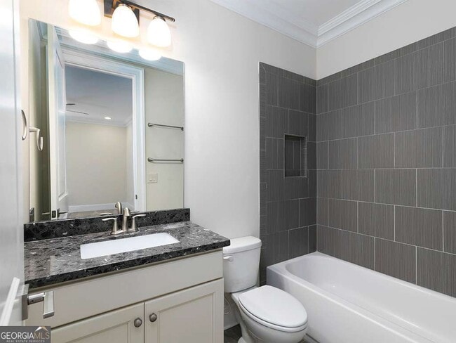 Building Photo - 3394 Bryerstone Cir SE
