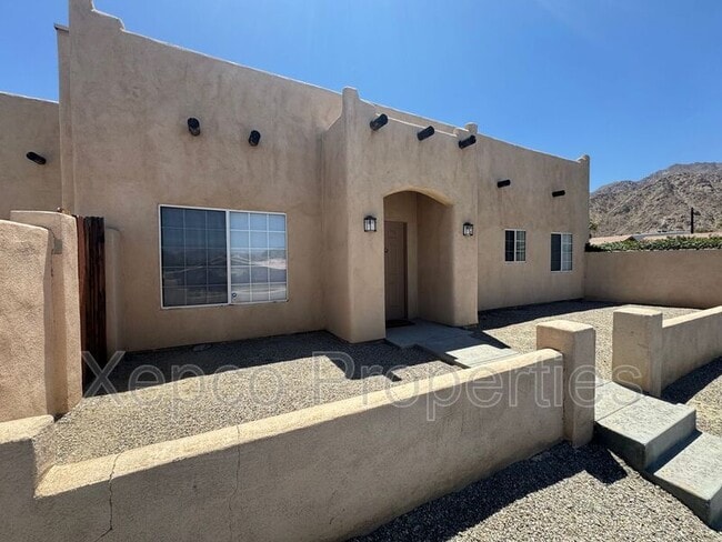 Building Photo - 53750 Avenida Alvarado