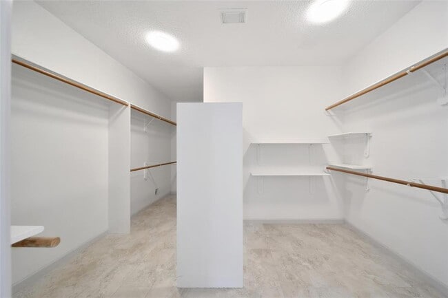 Building Photo - 6215 Jacob Canyon Dr