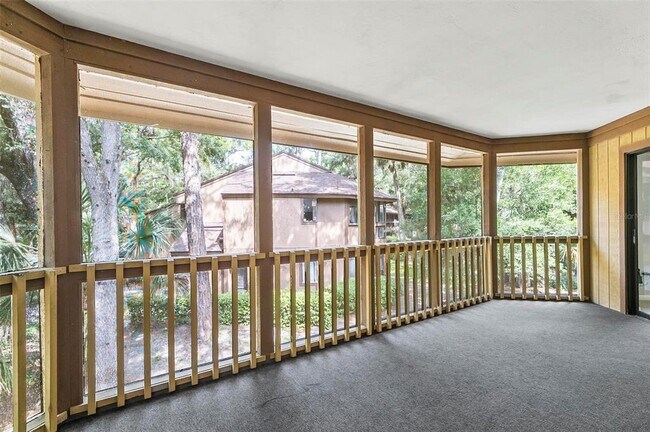 Building Photo - 14 Oakmont Ct