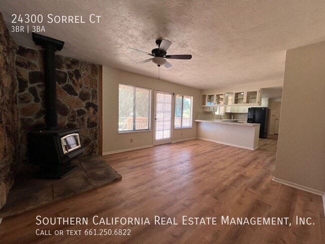Building Photo - 24300 Sorrel Ct