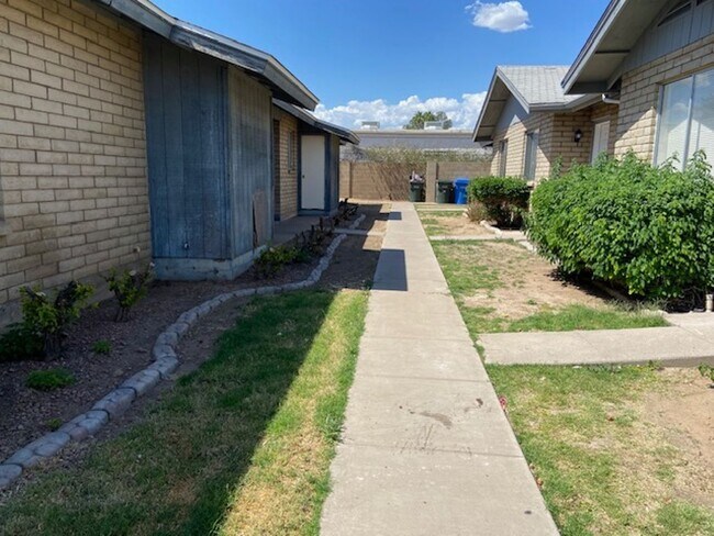 Primary Photo - NICE 2 BDRM 2 BATH UNIT