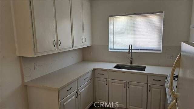 Building Photo - 6286 Ronald Dr