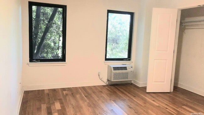 Building Photo - 1 Herbert Ave