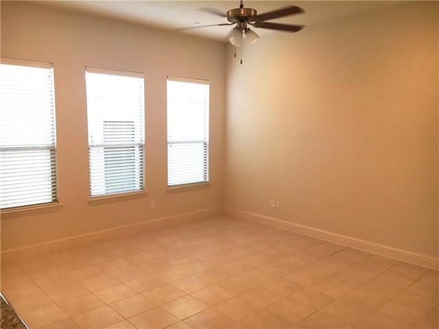 Building Photo - 8619 Naomi St