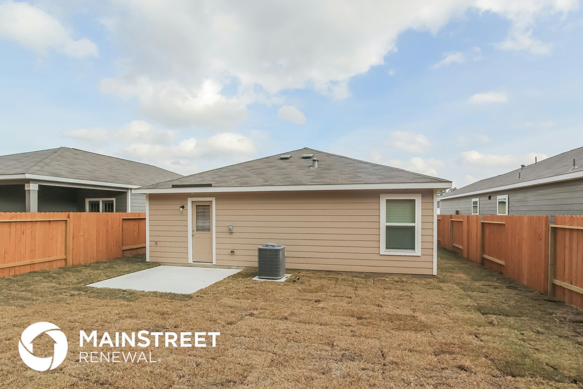 Building Photo - 27044 Leonardo Dr